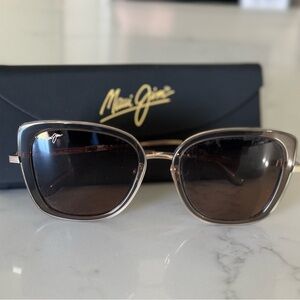 Brand new never worn Maui Jim sunglasses